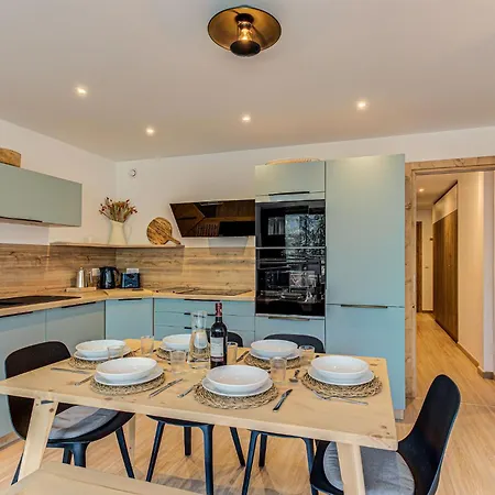 Cristal Des Glaces, Mont Blanc View, Alpes Agency, Sleeps 6 Apartmán