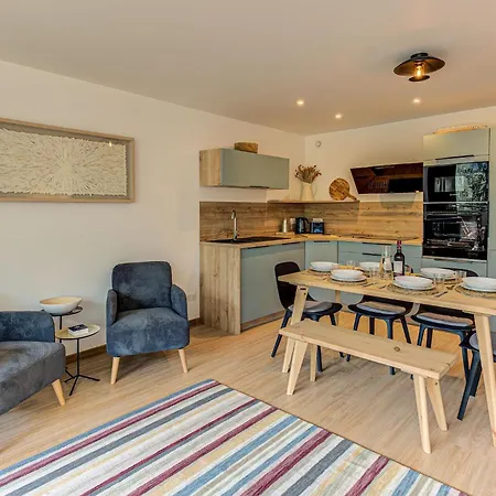 Cristal Des Glaces, Mont Blanc View, Alpes Agency, Sleeps 6 * Chamonix