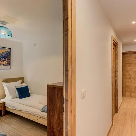 Cristal Des Glaces, Mont Blanc View, Alpes Agency, Sleeps 6 Chamonix
